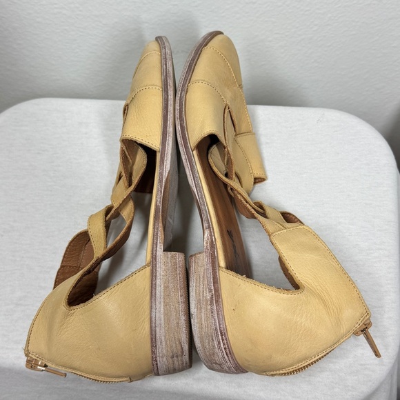 Free People Wanderlust Leather Braided Almond Toe Ankle Strap Back Zip Flats 38 - Picture 11 of 15